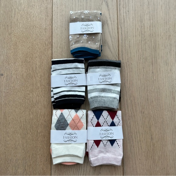 🆕 Set of 5 Women’s Crew Socks - Picture 1 of 3